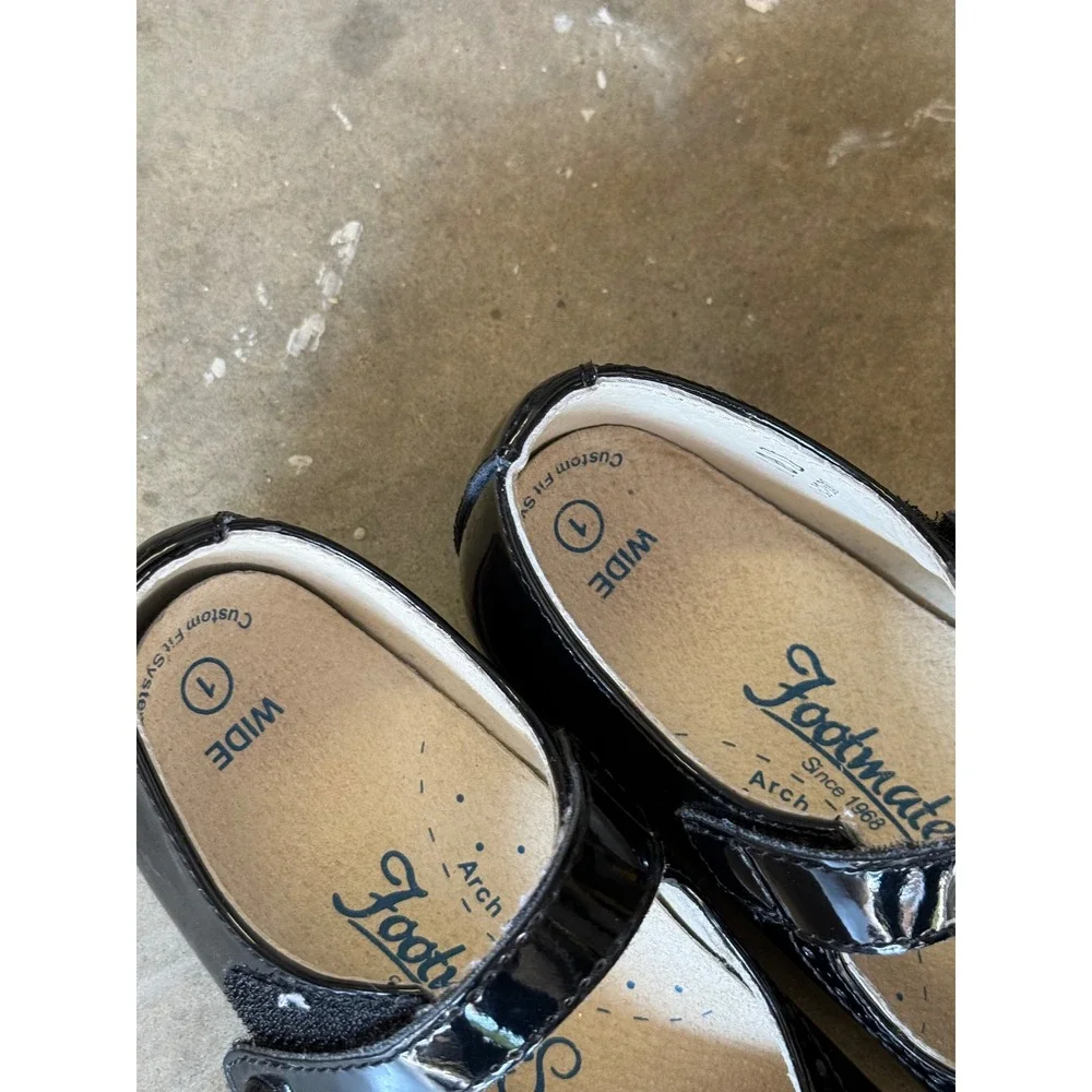 Footmates Emma Black Patent Leather Mary Jane Shoes Kids Size 1 Wide EMMA-3106
